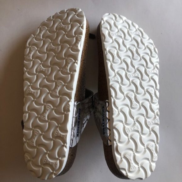birkenstock gizeh gator gleam